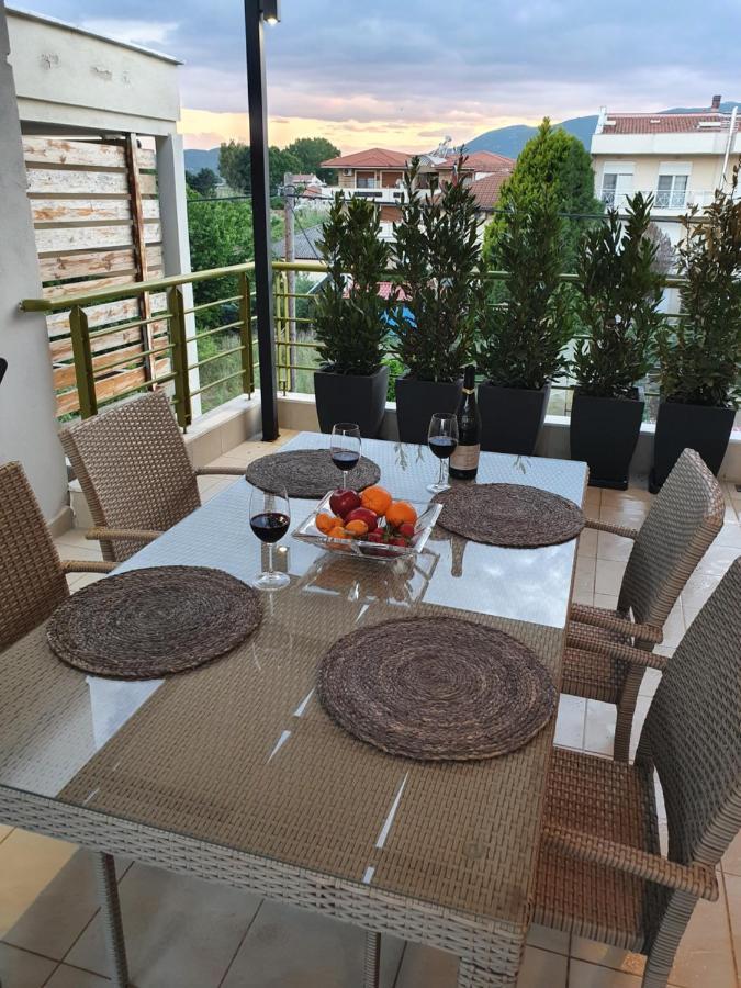 Onar Luxury Apartment Néa Péramos Εξωτερικό φωτογραφία