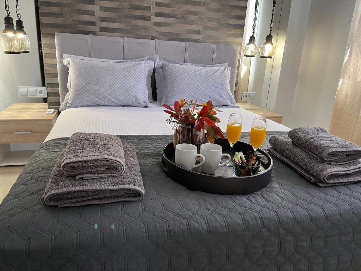 Onar Luxury Apartment Néa Péramos Εξωτερικό φωτογραφία